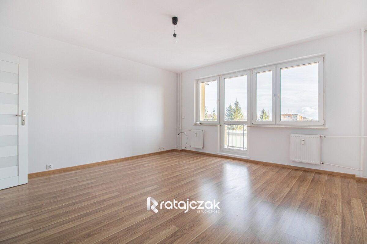 Trzy pokoje  Blisko Komunikacji  WindaGdańsk
