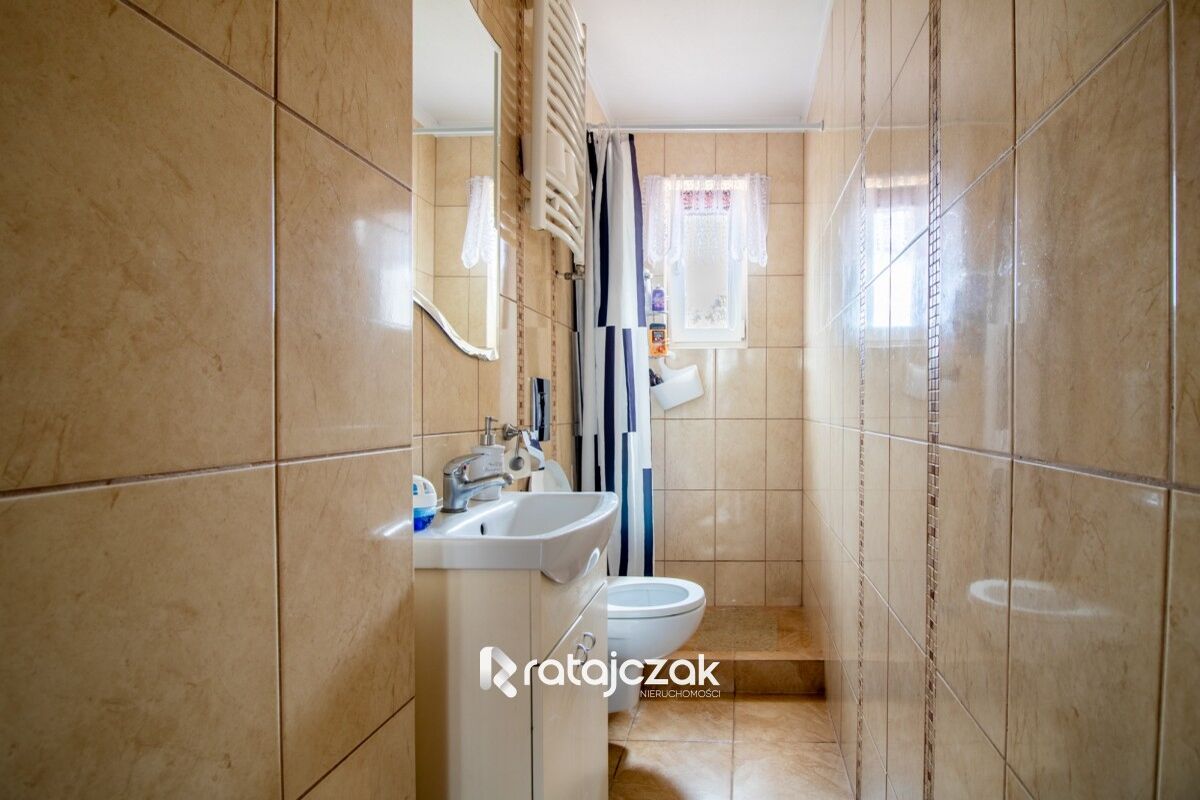 Dom  podzielony na dwa mieszkaniaWejherowo