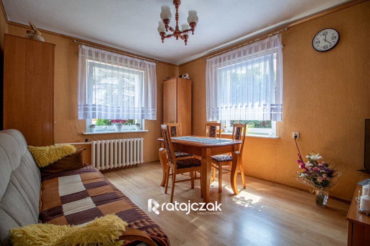 Dom  podzielony na dwa mieszkaniaWejherowo