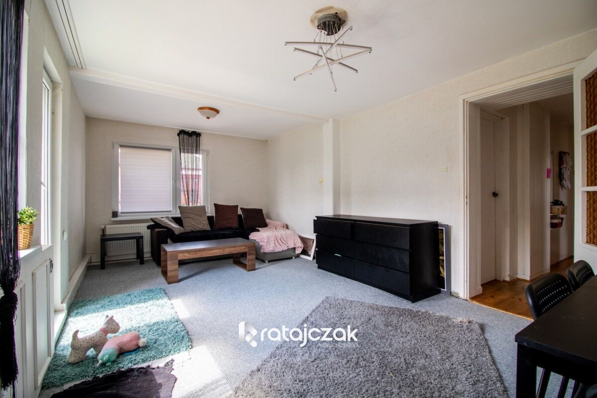 Dom  podzielony na dwa mieszkaniaWejherowo