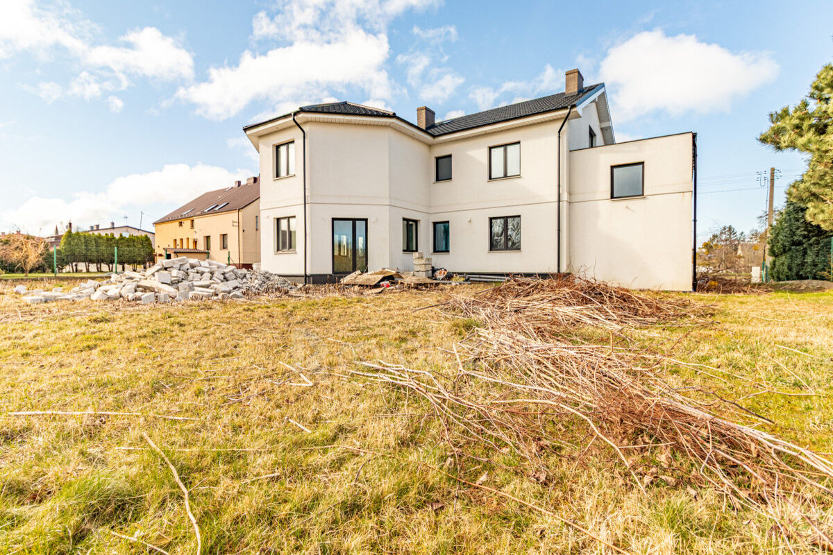 DOM WOLNOSTOJĄCY 360m2 | STARZYNO | DO WYKOŃCZENIAStarzyno