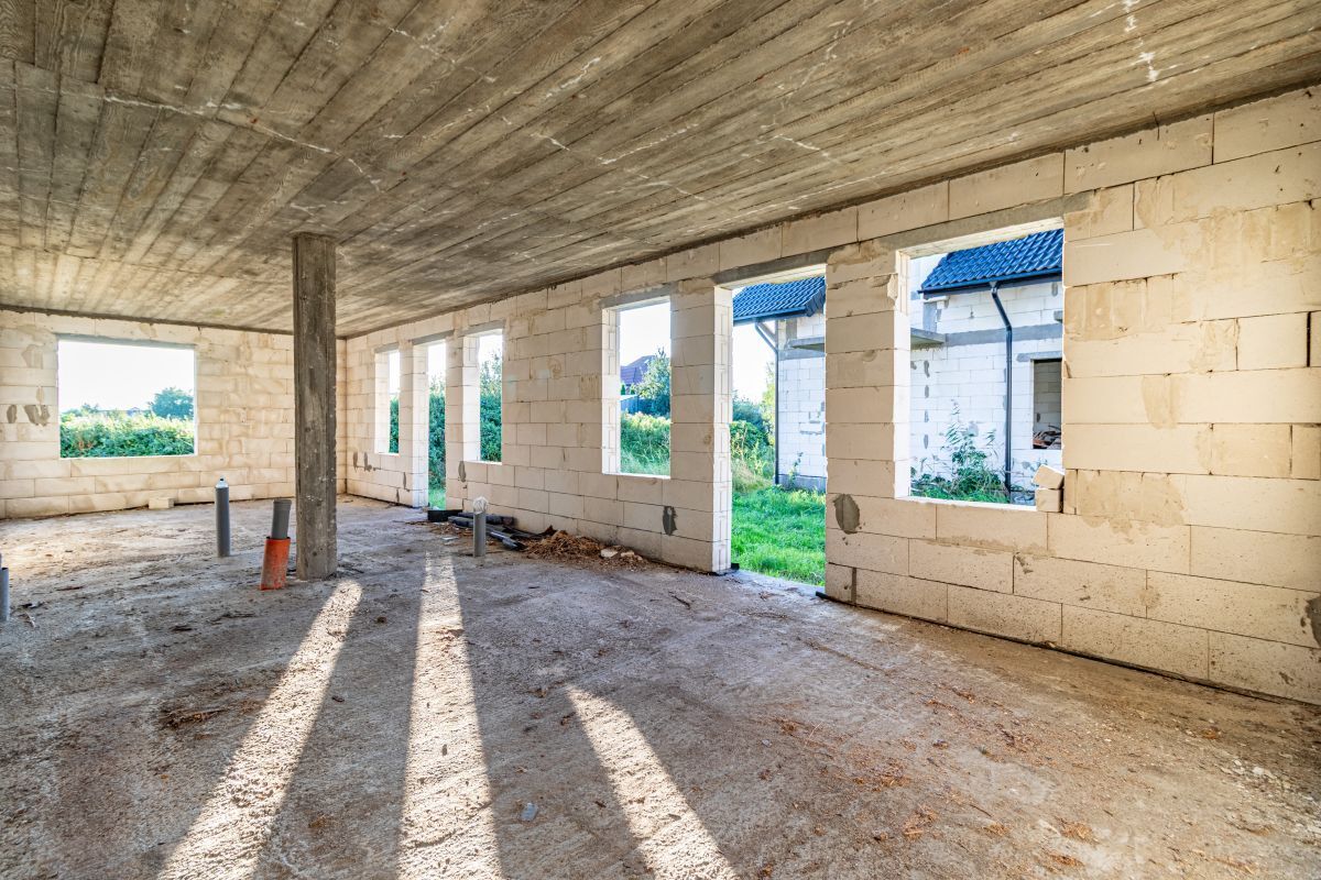 DOM W BUDOWIE | POD INWESTYCJE | PROJEKT W CENIENowęcin