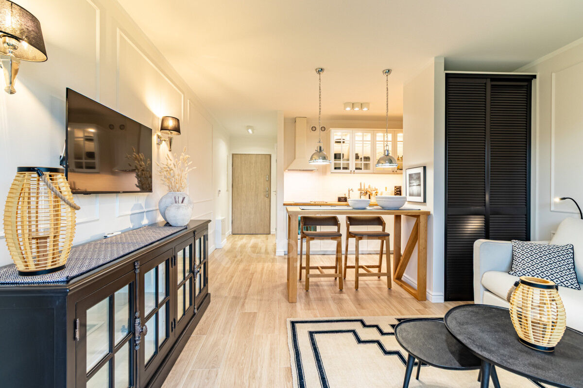 PARTER | APARTAMENT Z BASENEM | WYSOKI STANDARDŻarnowska