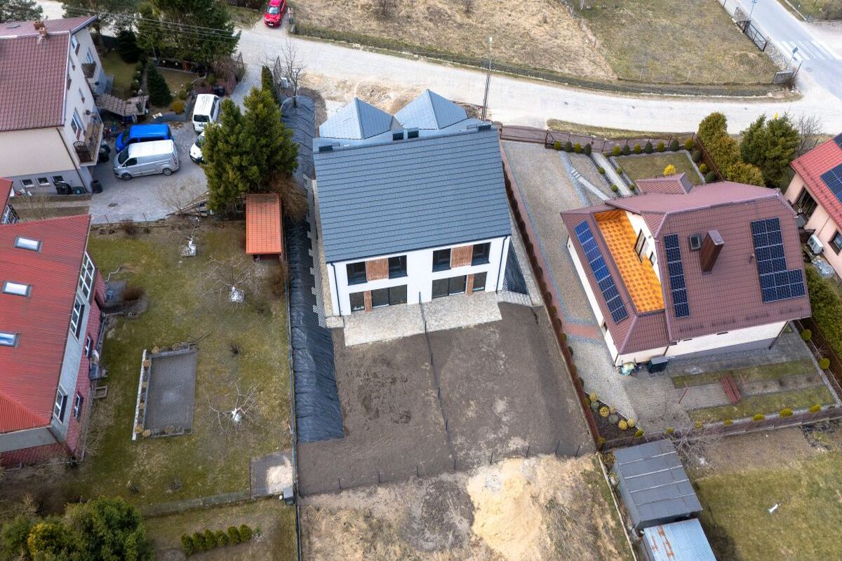 Bliźniak w centrum Luzina   dobra komunikacja z S6Luzino