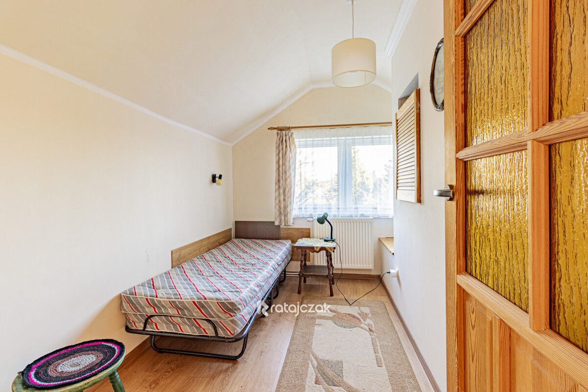 Rodzinny dom 5-pokojowy + duża działka + kawalerkaKąpino