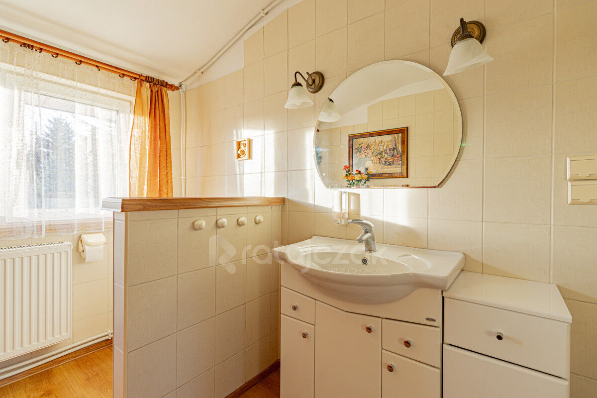 Rodzinny dom 5-pokojowy + duża działka + kawalerkaKąpino