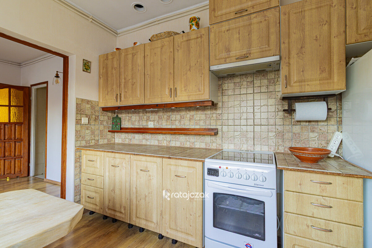 Rodzinny dom 5-pokojowy + duża działka + kawalerkaKąpino