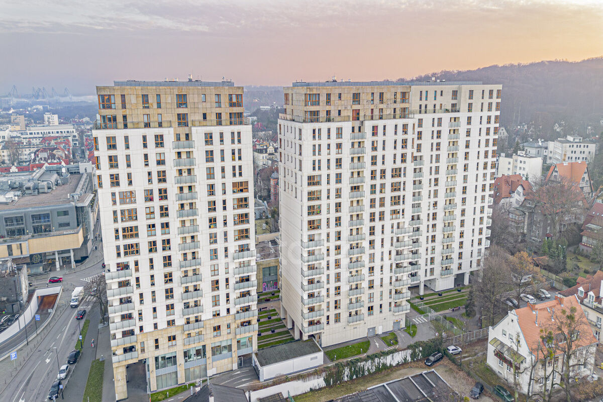 Apartament 3 pokoje Quatro Towers Gdańsk WrzeszczGdańsk
