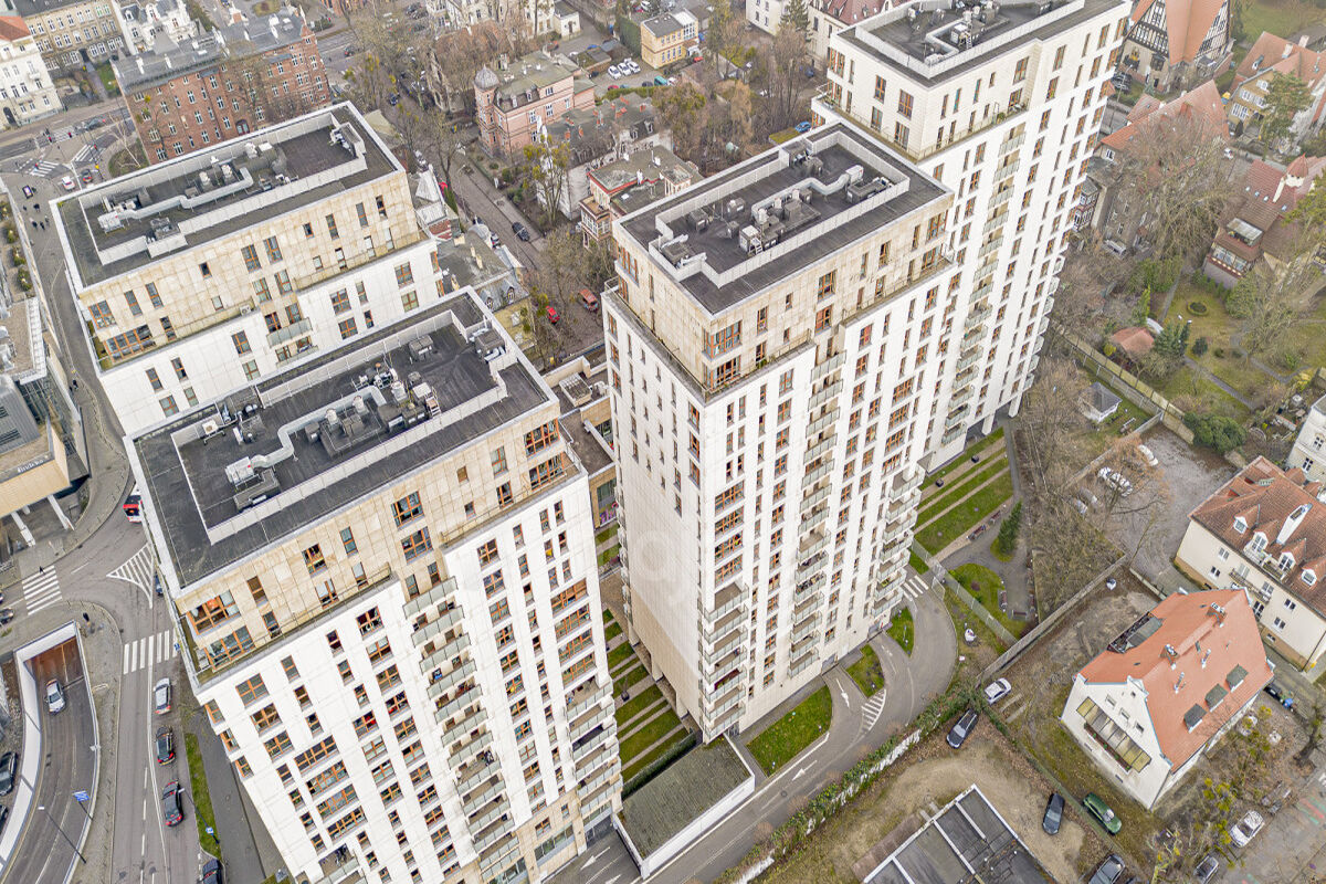 Apartament 3 pokoje Quatro Towers Gdańsk WrzeszczGdańsk