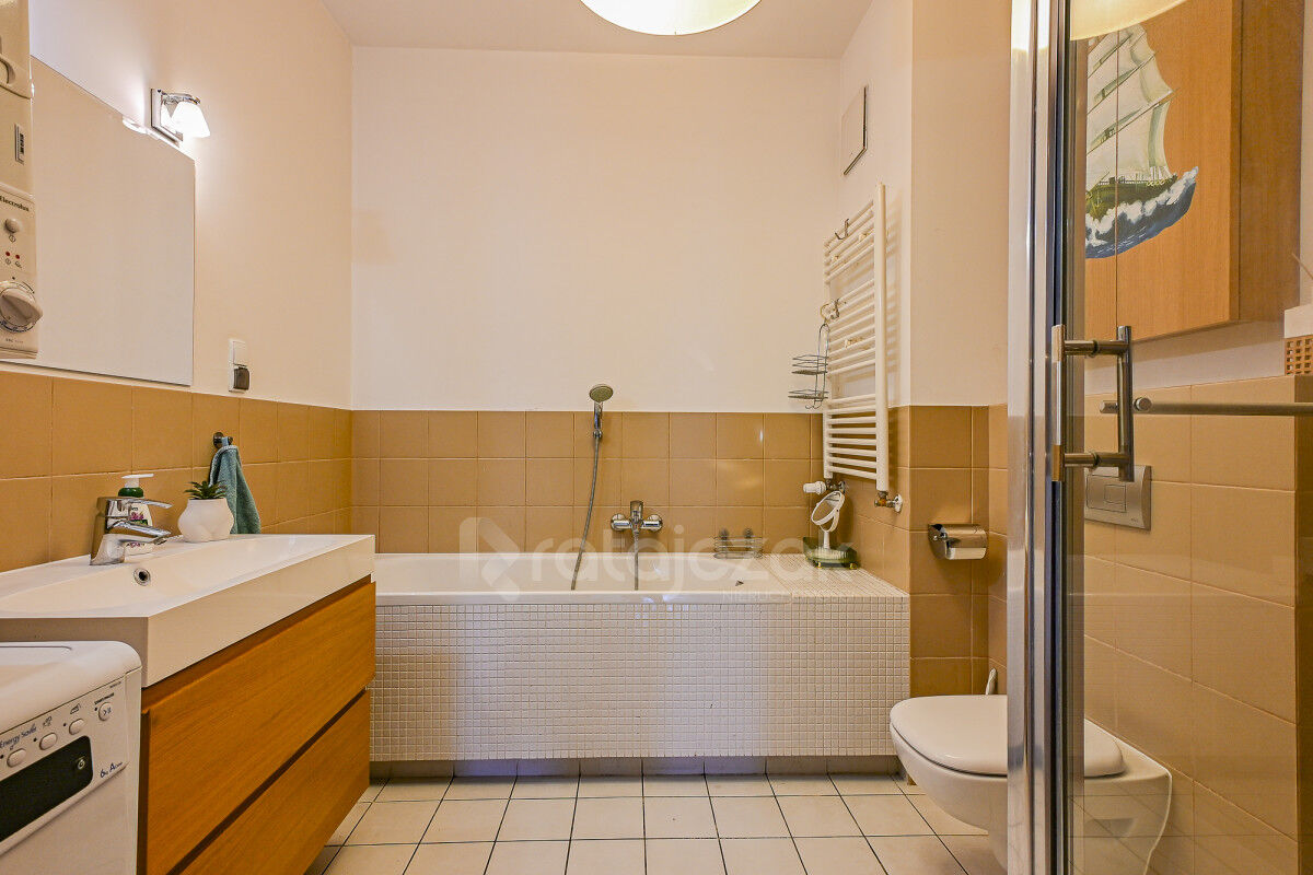 Apartament 3 pokoje Quatro Towers Gdańsk WrzeszczGdańsk