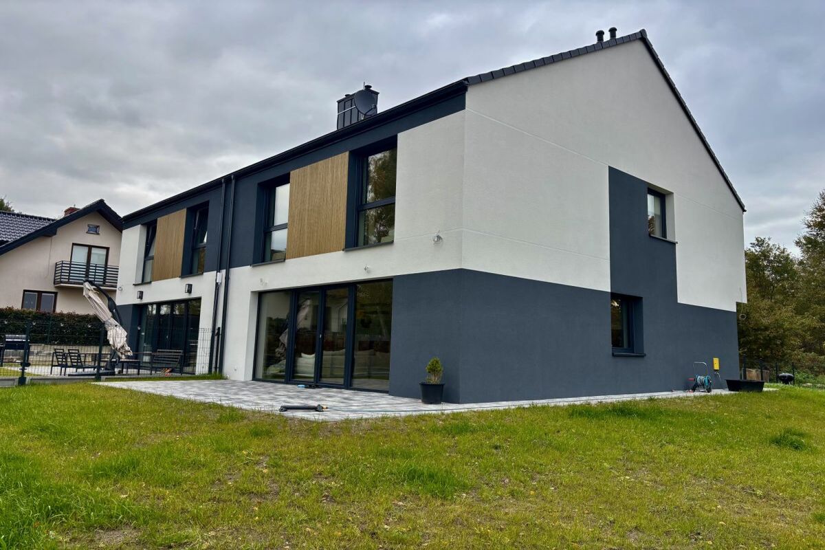 Nowoczesny dom w zabudowie bliźniaczej|bez Pcc 2%Banino