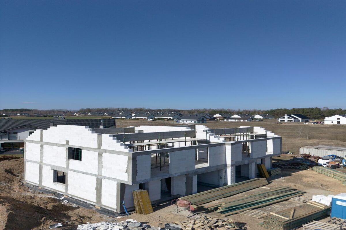 Nowoczesny dom w zabudowie bliźniaczej|bez Pcc 2%Banino