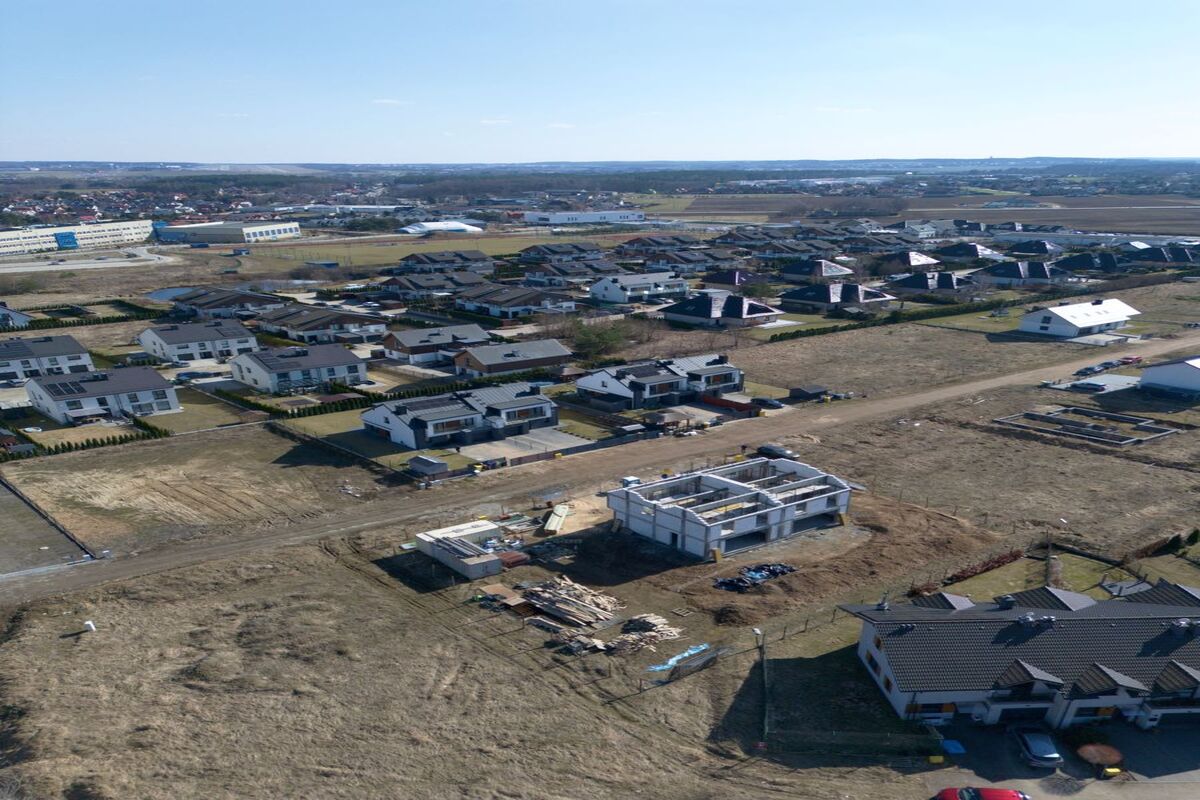 Nowoczesny dom w zabudowie bliźniaczej|bez Pcc 2%Banino