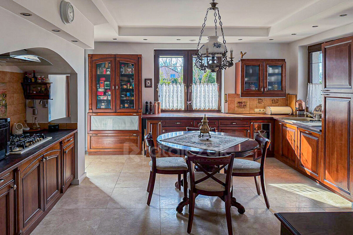 Dom 228 m² w Kielnie: Premium + FotowoltaikaKielno