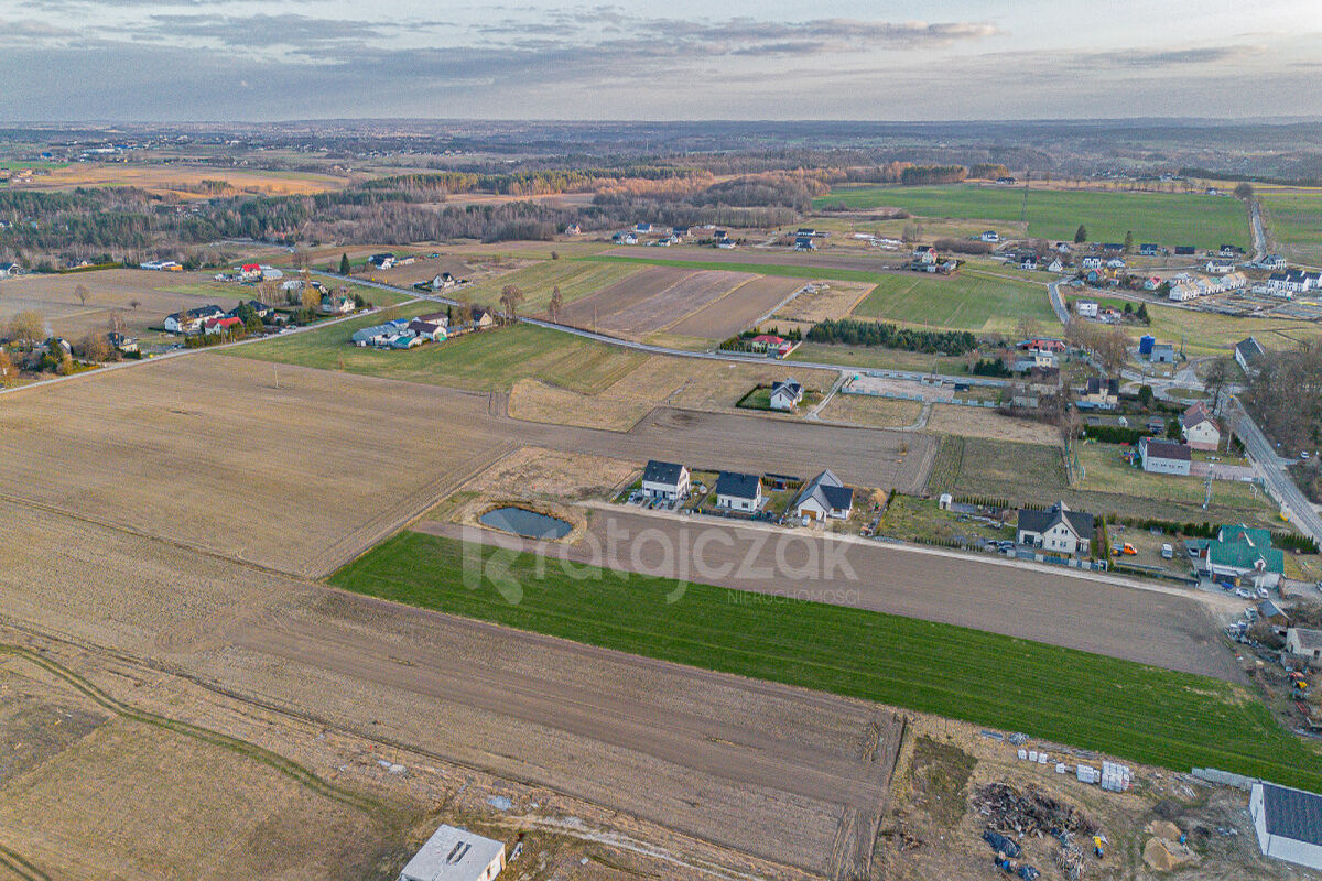 Działka budowlana 1000m2Tokary