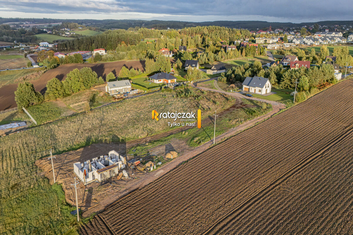 125 62 m2 | działka 555 m2 | 950 m od węzła S6 – Szemud