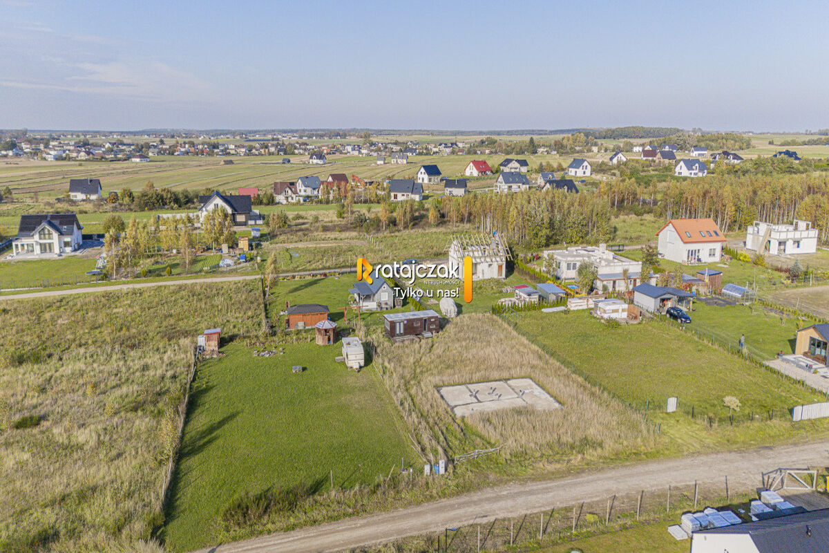 Słoneczna działka 1000 m² w ŁebczuŁebcz