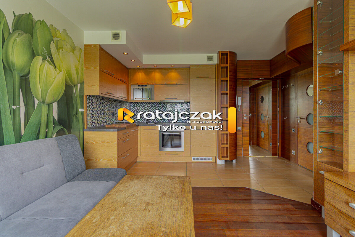 2 pokoje | 28 8 m2 | piwnica | miejsce postojoweBolszewo