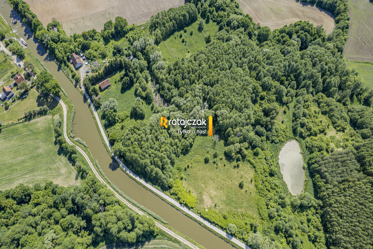 Prywatny park z widokiem na Pochylnię KątyKrasin