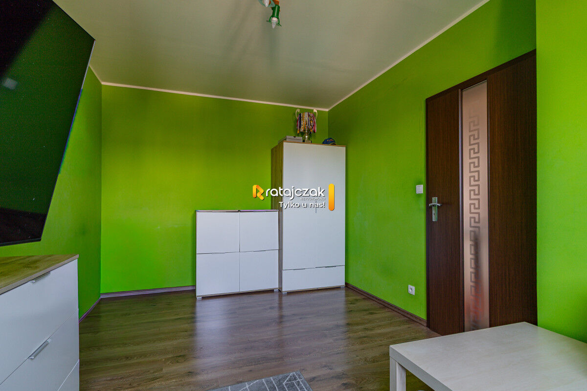 Bliźniak z Potencjałem | Działka 703 m² | RadunicaRadunica