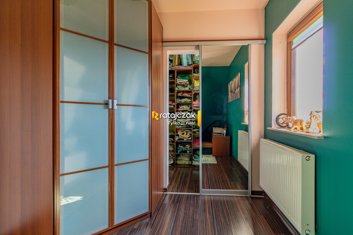 Bliźniak z Potencjałem | Działka 703 m² | RadunicaRadunica