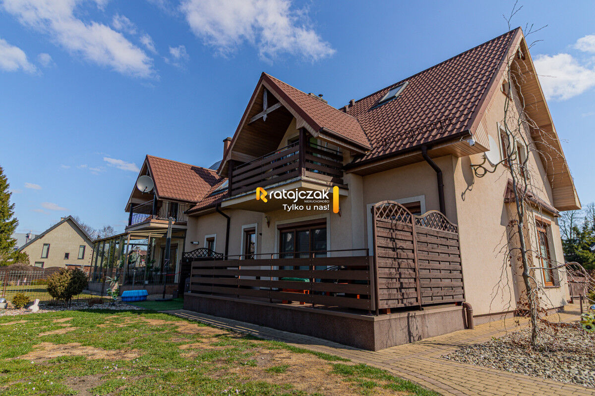 Bliźniak z Potencjałem | Działka 703 m² | RadunicaRadunica