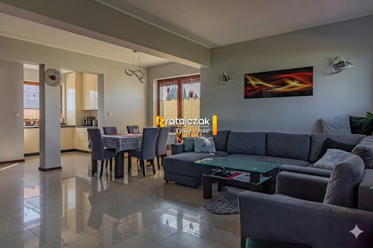 Bliźniak z Potencjałem | Działka 703 m² | RadunicaRadunica