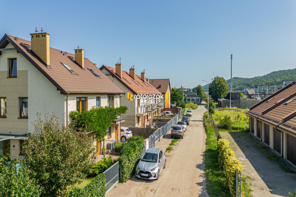 Dom w Rumi Janowo| 4 Pokoje | 2 Balkony| Ogród|Rumia