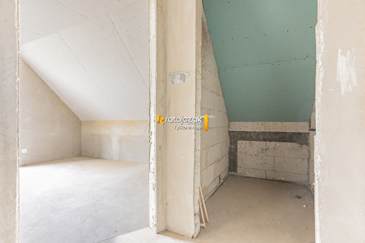 Widlino |Duży dom|9 pokoi| obszar MU| 3 balkony| – Widlino