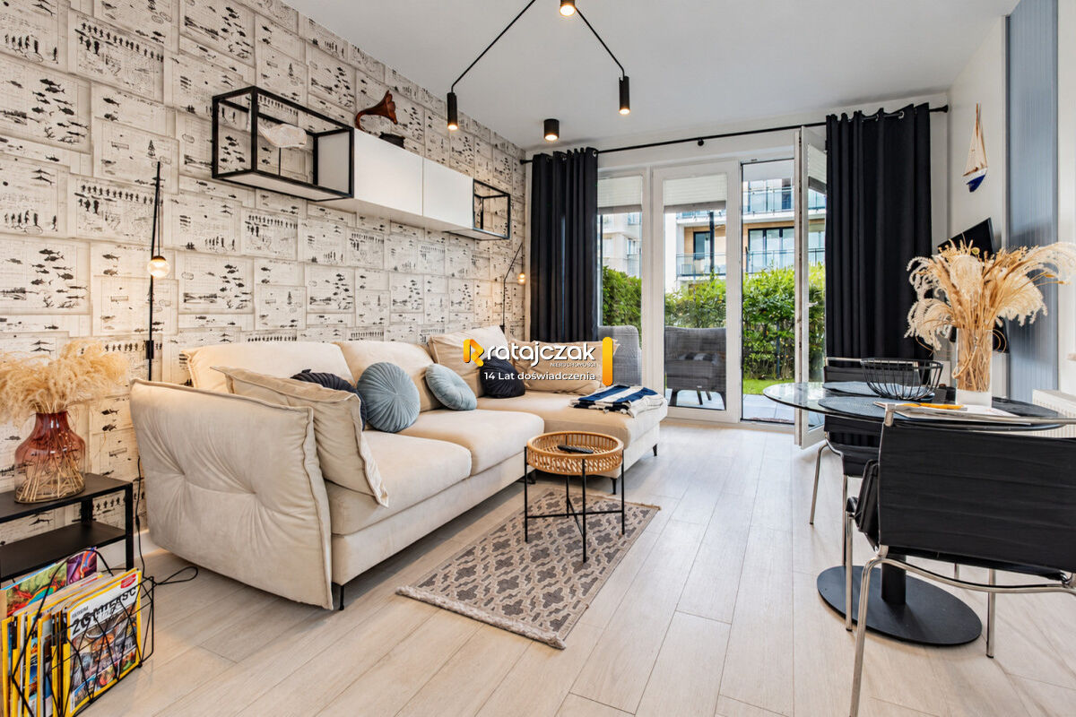 Apartament z ogrodem w Pucku 50m od zatoki i miejscem w hali garażowej – Puck