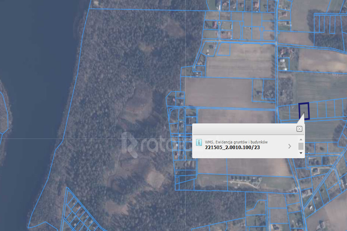 Działka letniskowa nad jezioremPerlino