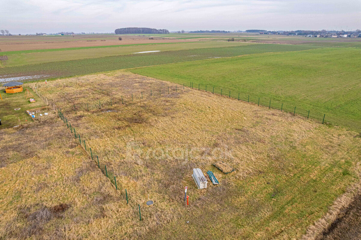 Uzbrojona działka budowlana nad morzemMieroszyno