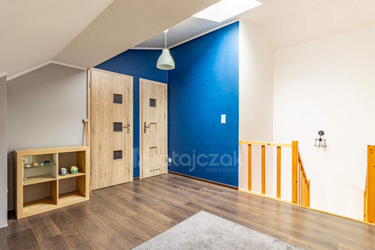 Dwupoziomowe 4-pokojowe mieszkanie  hala garażowaGdańsk