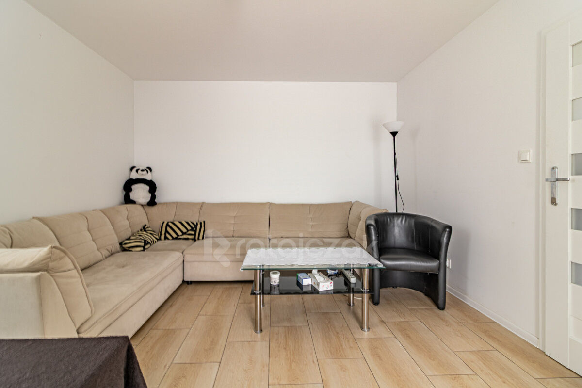 Wyjątkowy  dwukondygnacyjny dom jednorodzinnyŻukowo