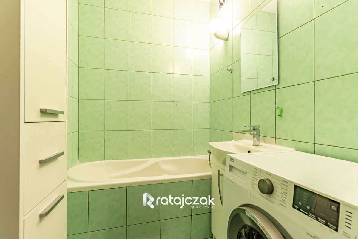 3 pokoje | z balkonem od południa | I piętro |Reda