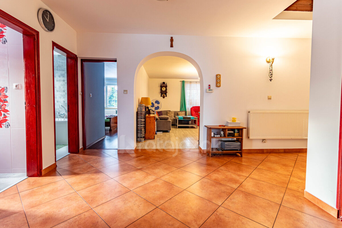 DOM WOLNOSTOJĄCY | 2007r | NADOLE | NAD JEZIOREMNadole