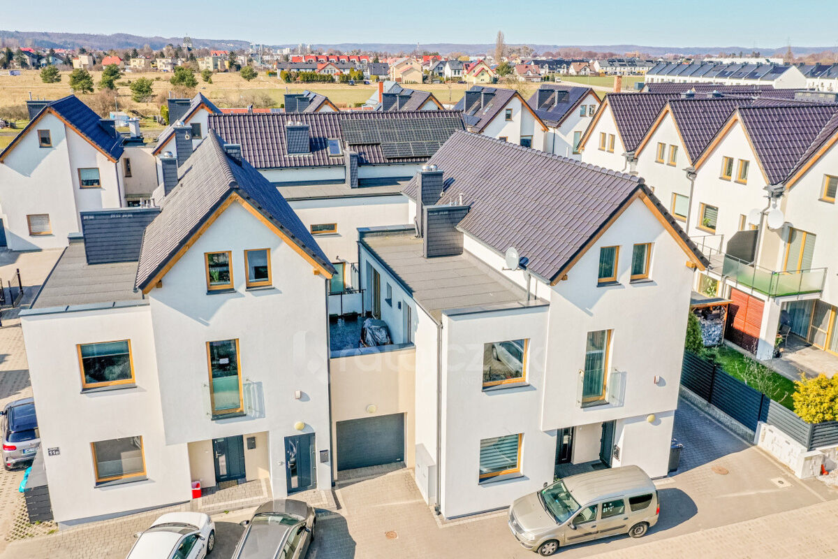 109 29 m2 | dwupoziomowe | 2 miejsca postojowe |Rumia