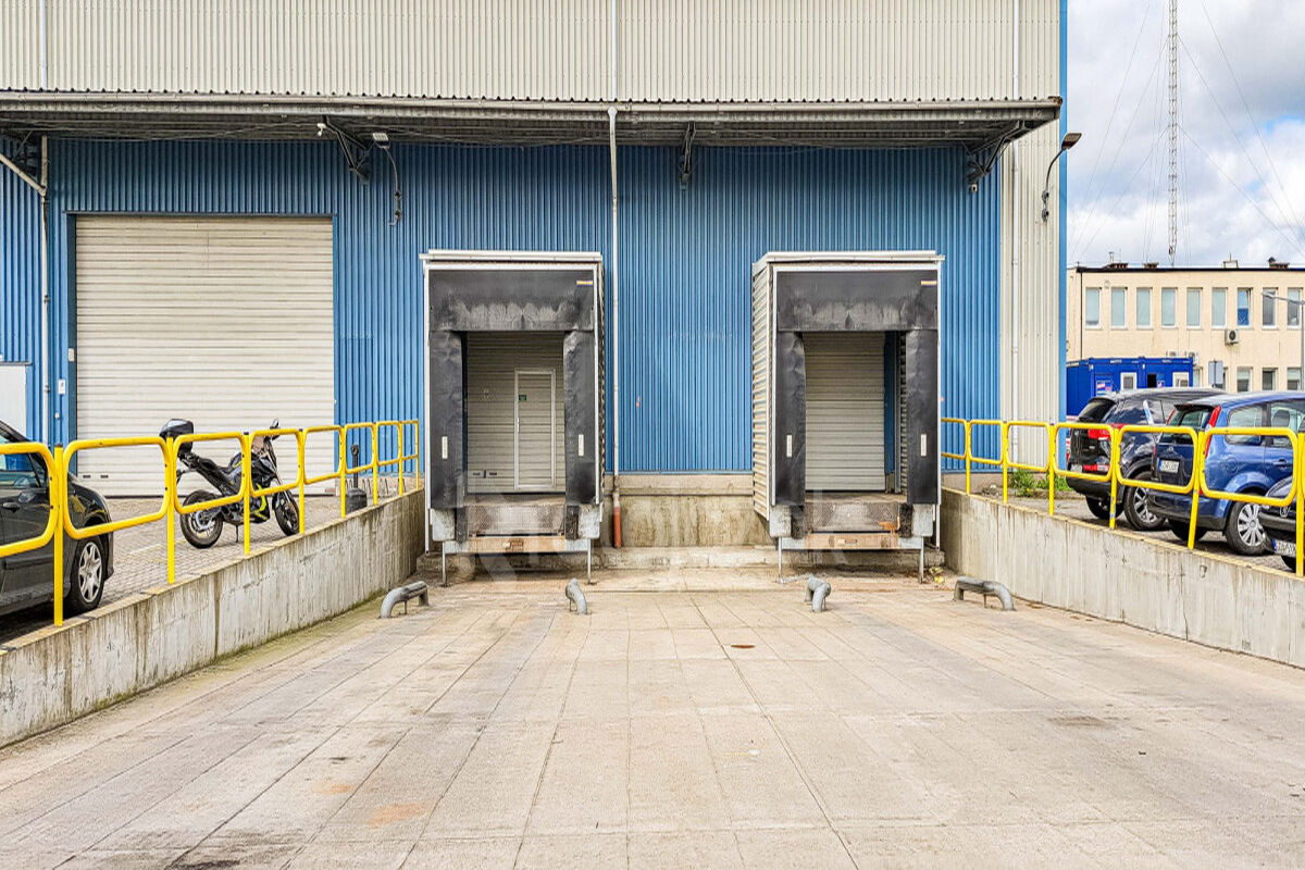 Magazyn z zapleczem biurowo-socjalnym | Pruszcz GdPruszcz Gdański