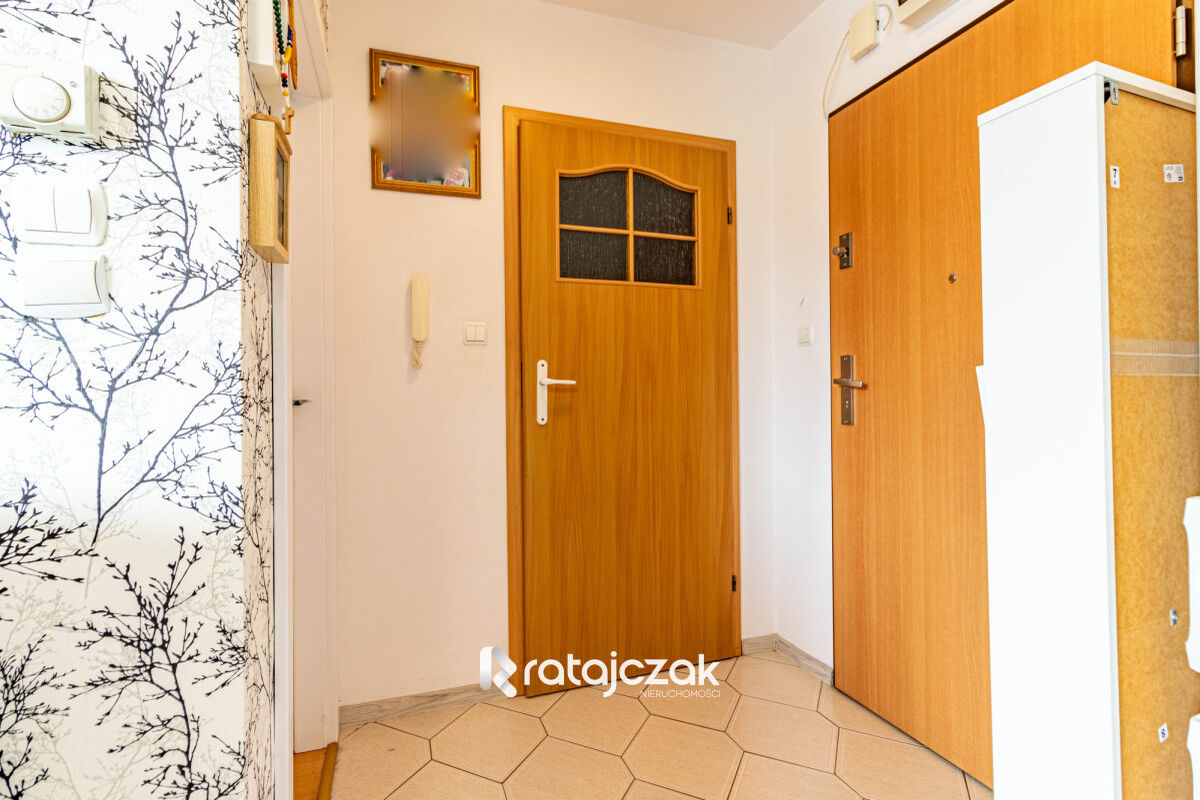 2 pokoje z balkonem | III piętro | Necla – Wejherowo