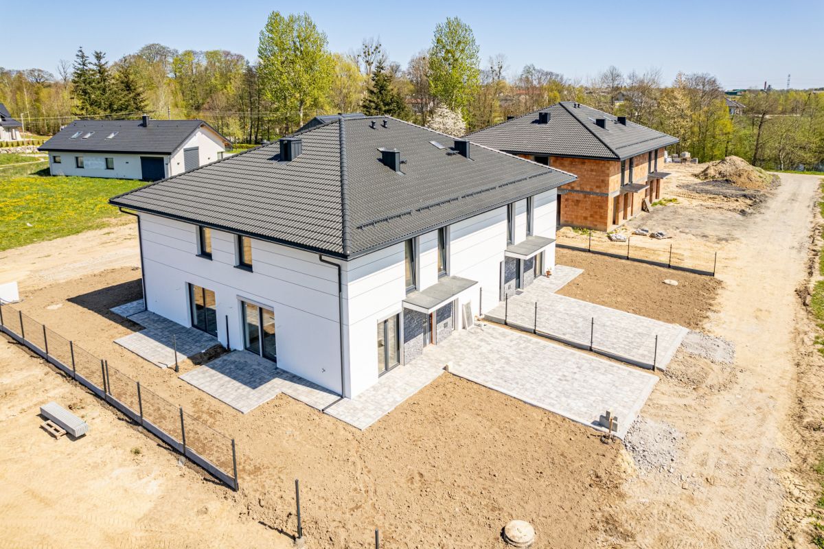 Gotowy bliźniak w Kębłowie wysoki standard zamianaKębłowo