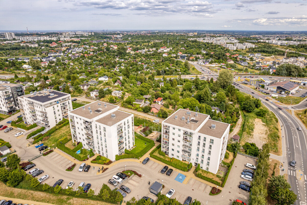 Bliskość komunikacji  Klima  zabudowany balkonGdańsk