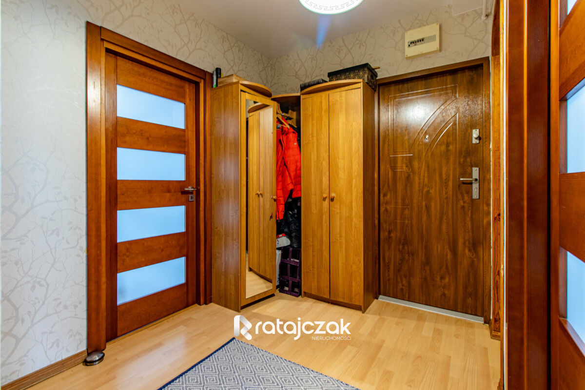 Reda| 2-poziomowe| 3 POK| Piwnica| Szkoły| SKMReda