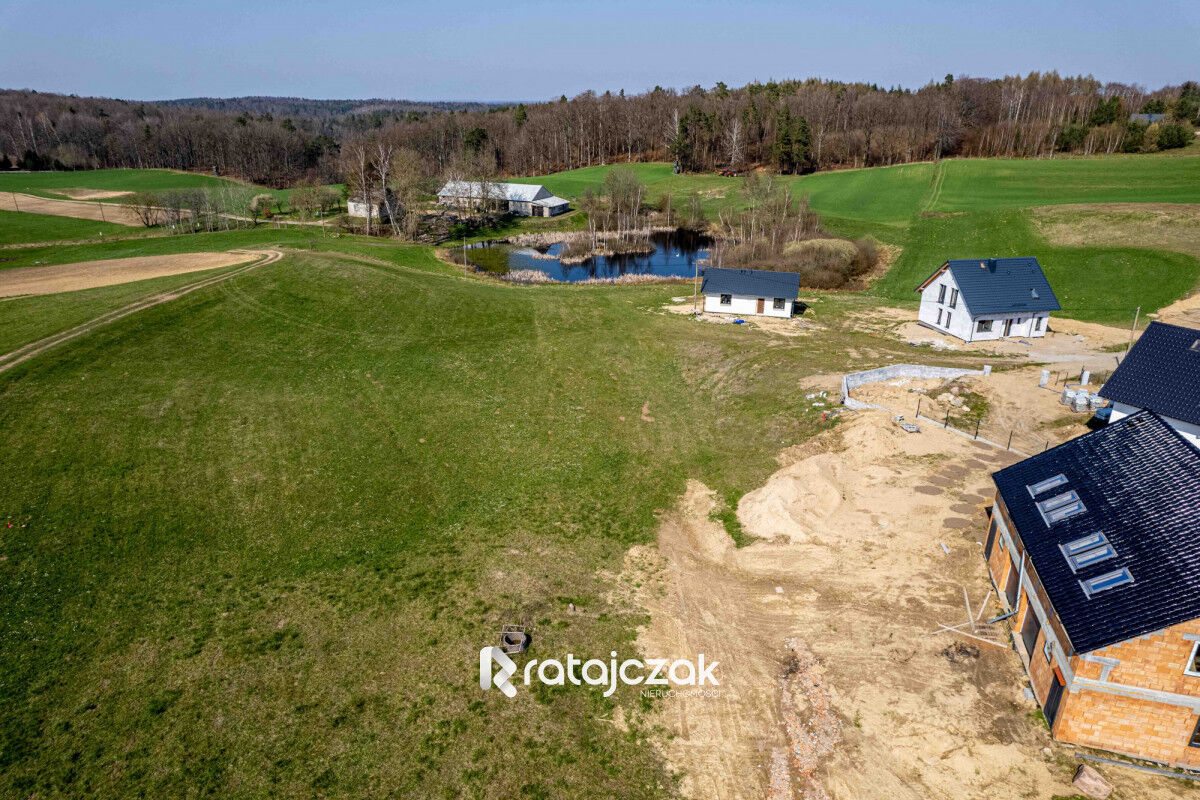 Narożna działka budowlana | 1001 m2 | Od południaSopieszyno
