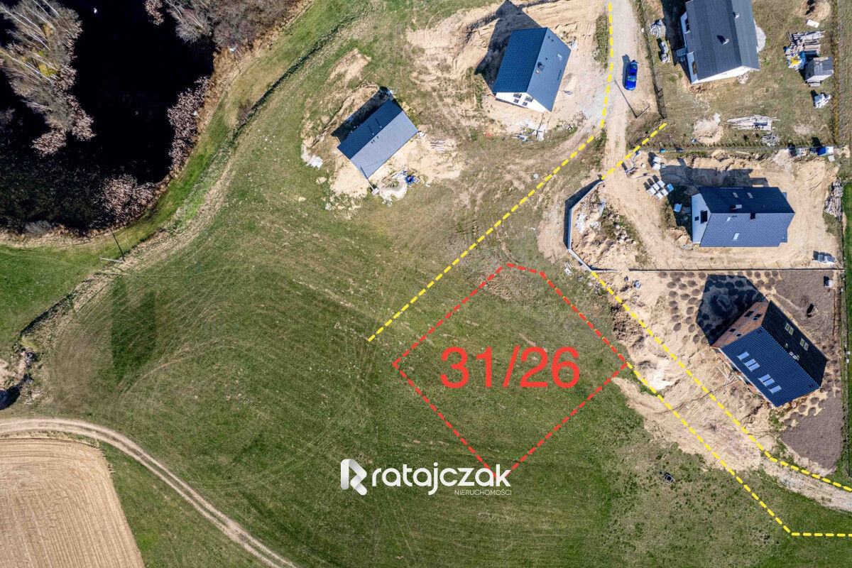 Narożna działka budowlana | 1001 m2 | Od południa – Sopieszyno