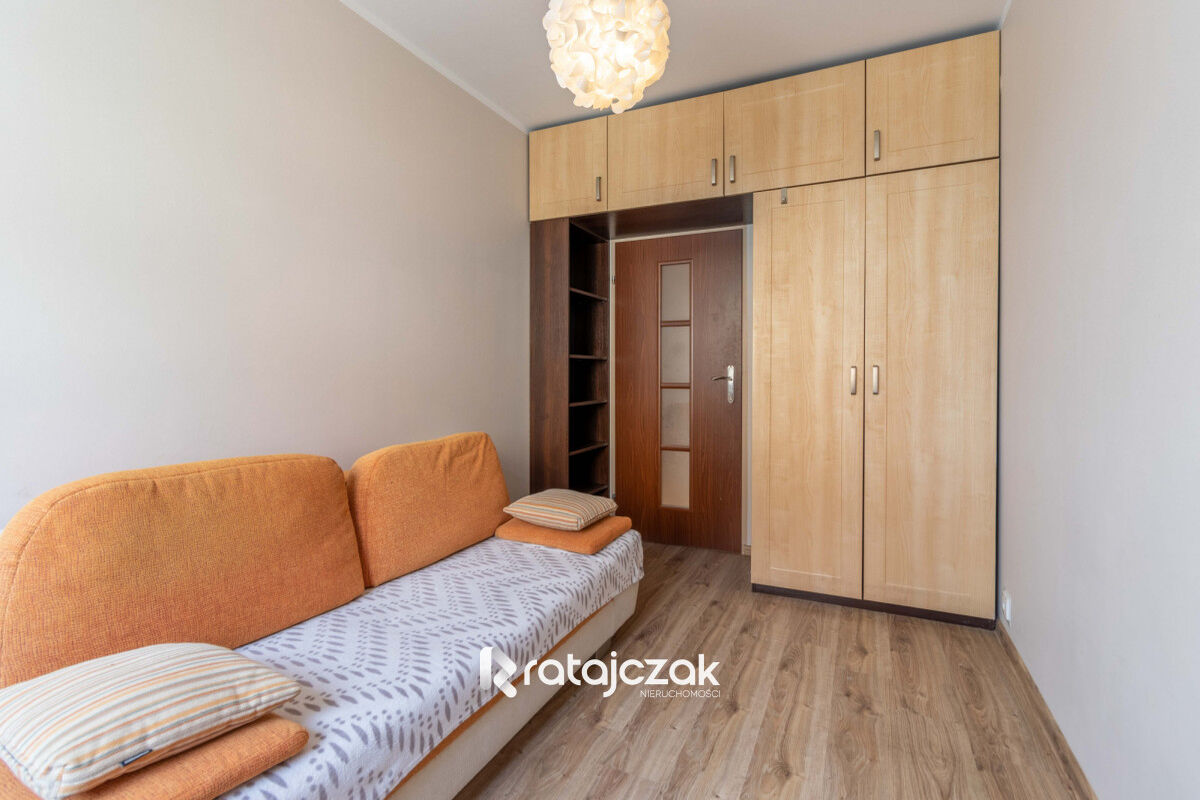 Szkolna  2 POK  1 Piętro  SKM  SzkołyReda