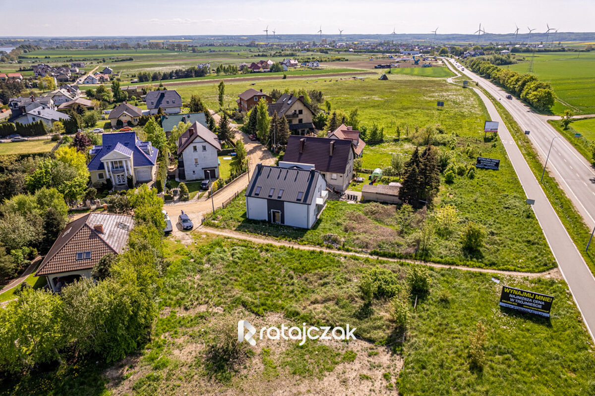 Działka mieszkaniowo-usługowa 644 m2 Swarzewo