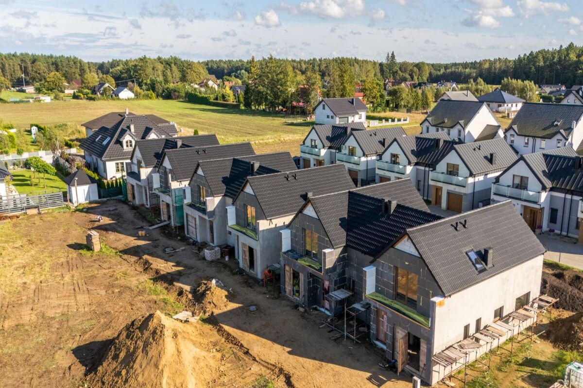 Bliźniak w Kębłowie  pompa ciepła  fotowoltaika B1Kębłowo