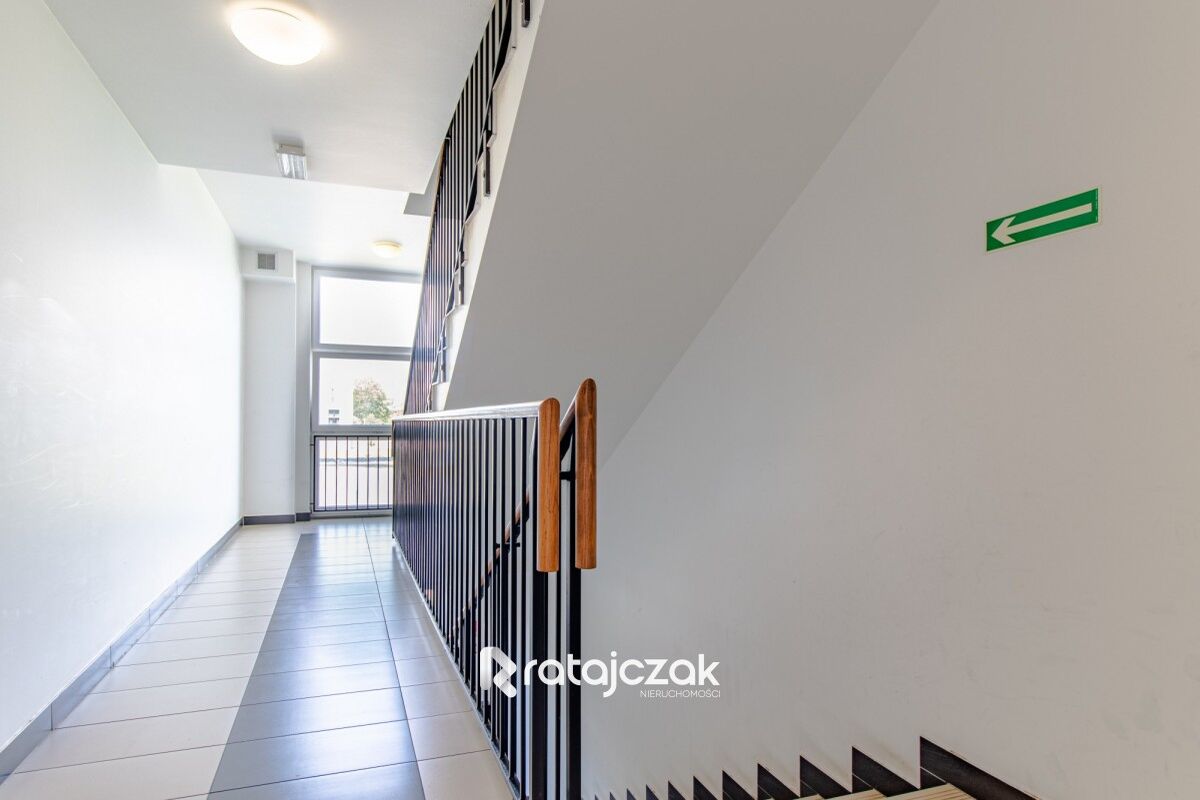2 POK  1 PIĘTRO  BALKON  SZKOŁA  POŁUDNIEBolszewo