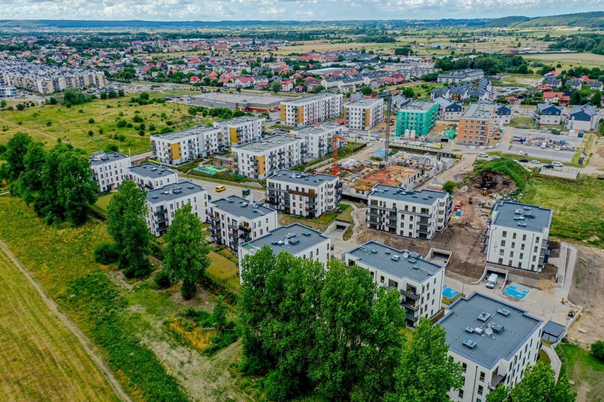 2 pokoje | 43 35 m2 | 3 piętro | hala garażowa |Rumia