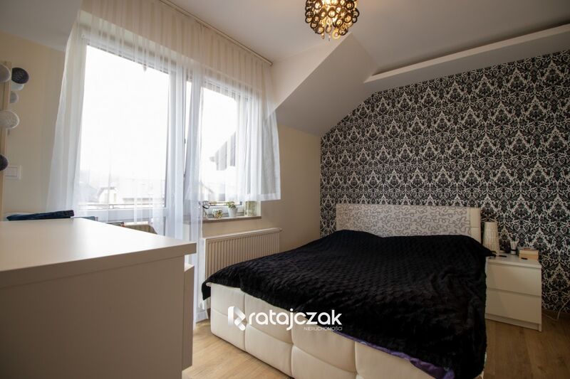 3 POK  GARAŻ  PIWNICA  STRYCH  3 BALKONY  SZKOŁA - Bolszewo